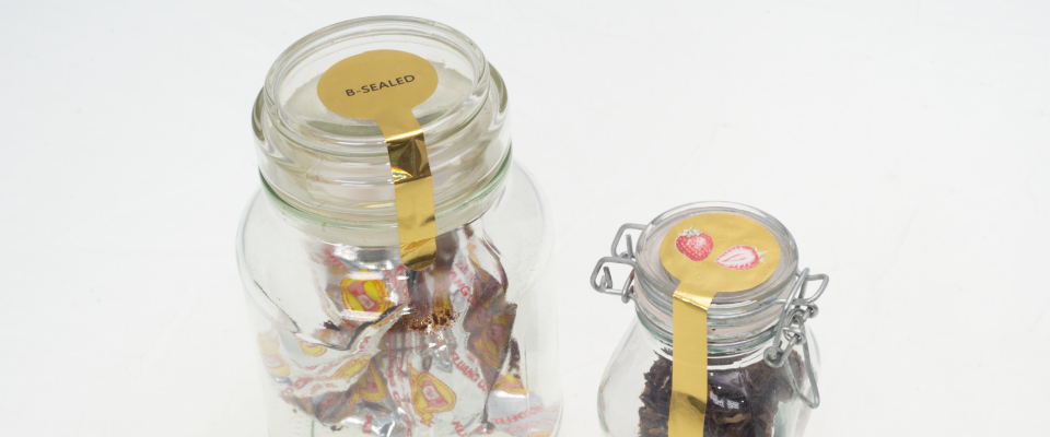 Lollipop-shaped labels, great for jars and retail bottles.